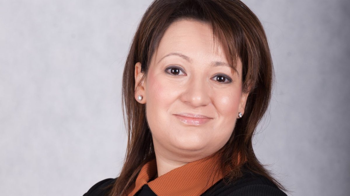 Адвокат Цвета Йонкова със специализация по медиация